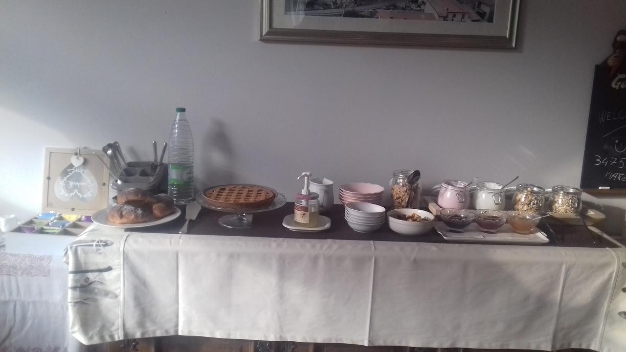 B&B Il Santo Pellegrino Adrara San Rocco Eksteriør bilde